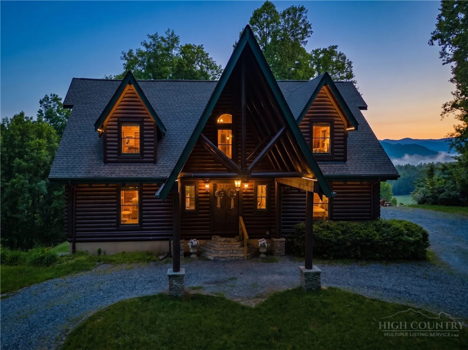 Image number 2 for the current listing
