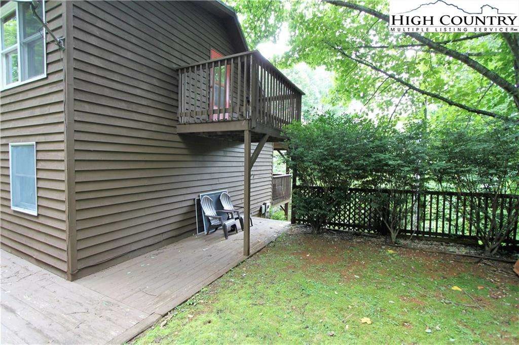 Image number 18 for the current listing
