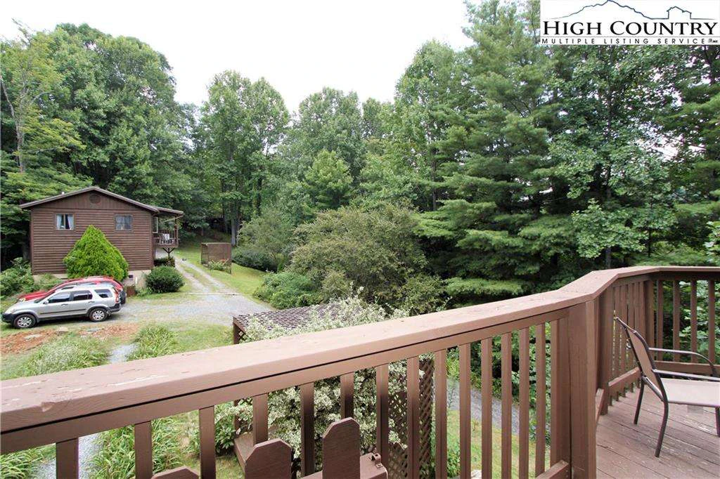 Image number 3 for the current listing