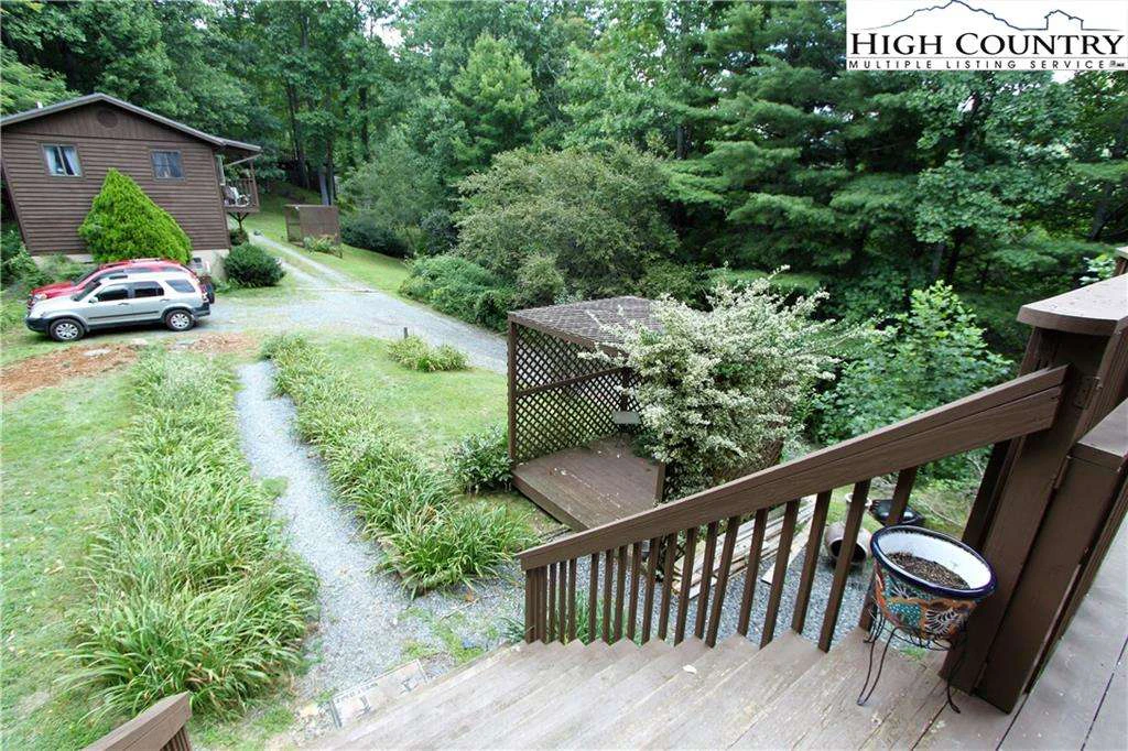Image number 4 for the current listing