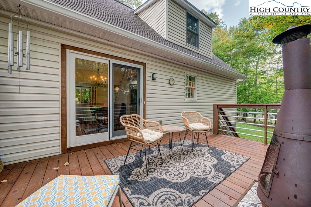 Image number 8 for the current listing