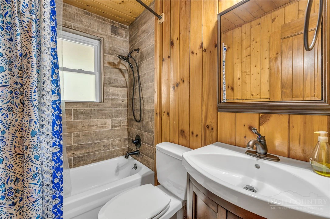 Image number 2 for the current listing