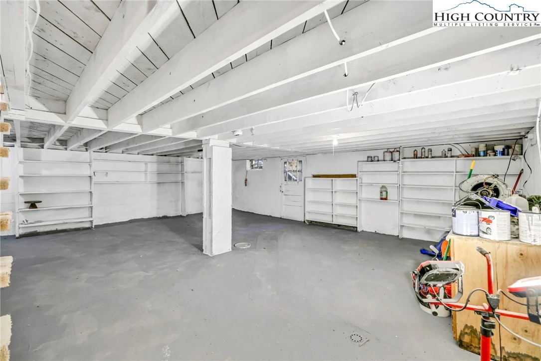 Image number 10 for the current listing
