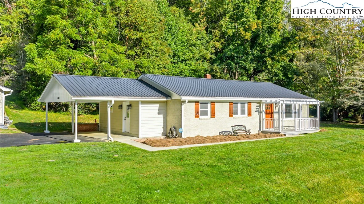 Image number 1 for the current listing