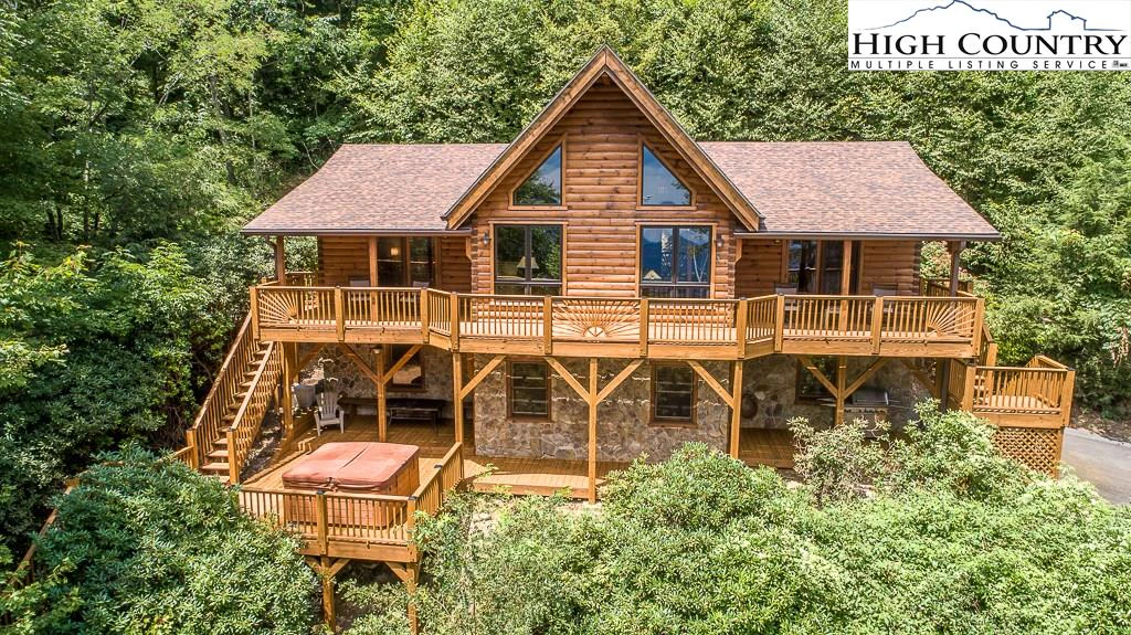 Image number 1 for the current listing