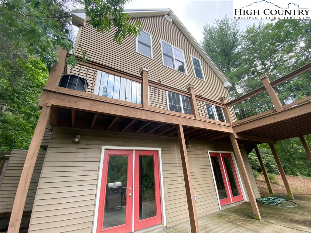 Image number 8 for the current listing