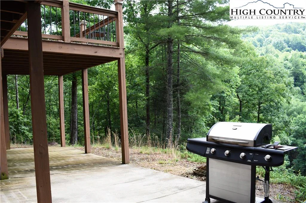 Image number 2 for the current listing