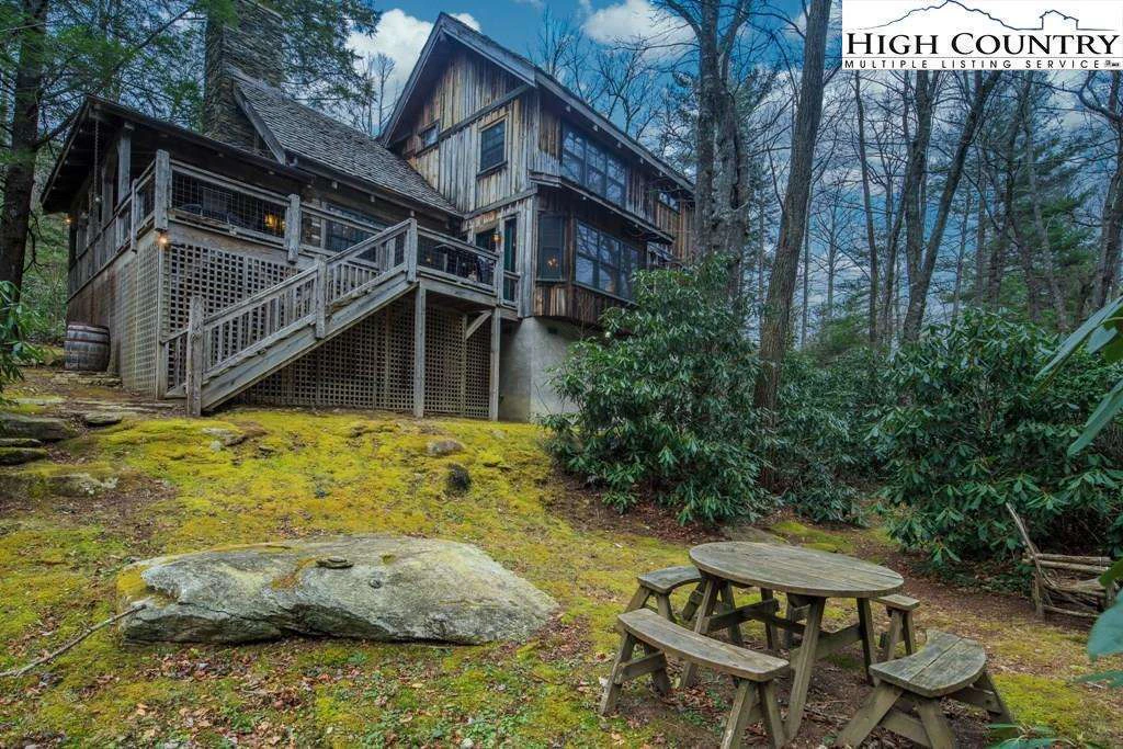 Image number 21 for the current listing