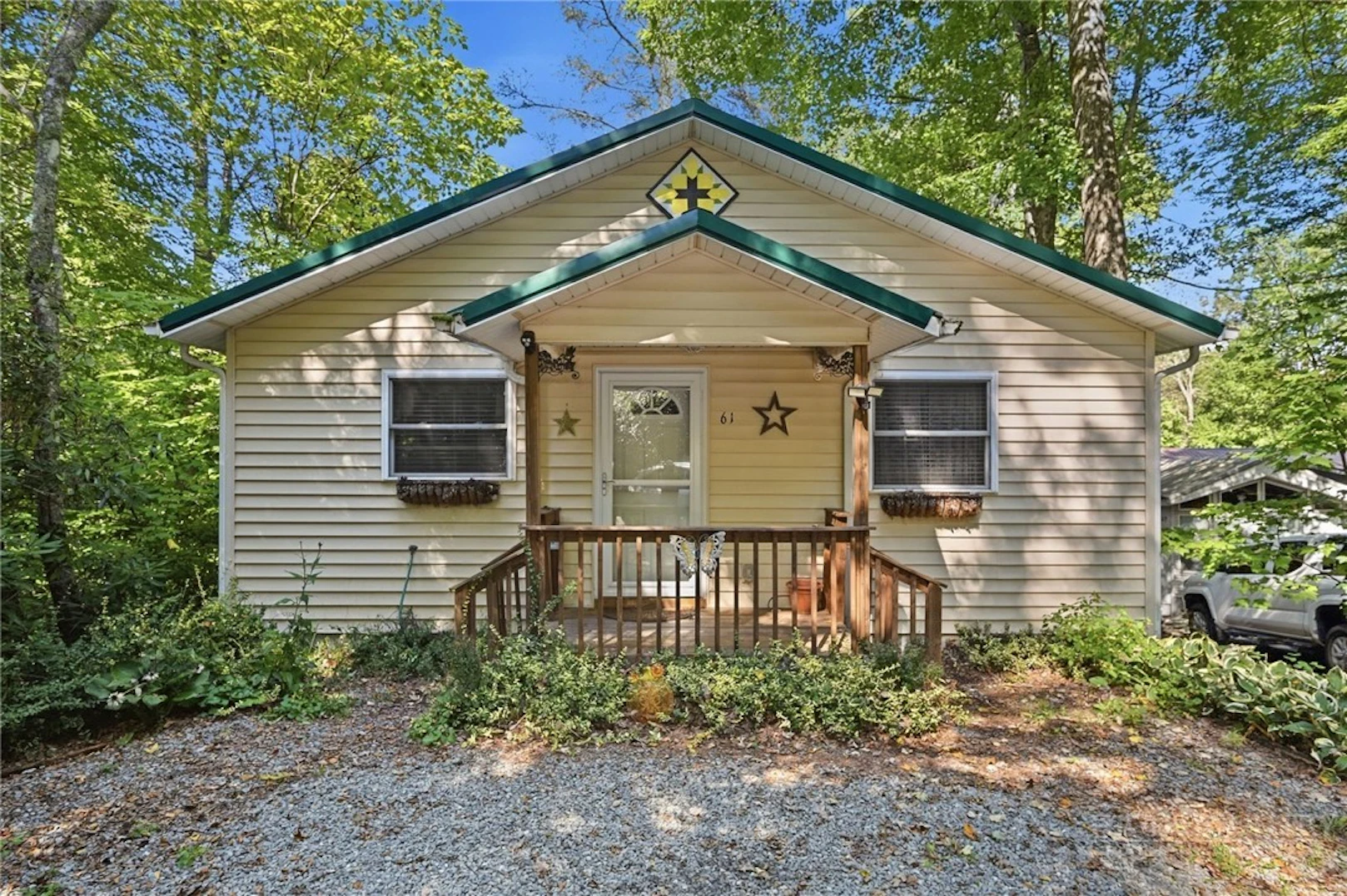 Image number 3 for the current listing