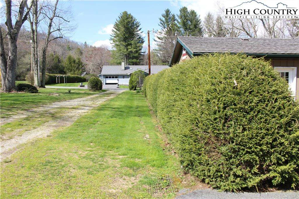 Image number 3 for the current listing