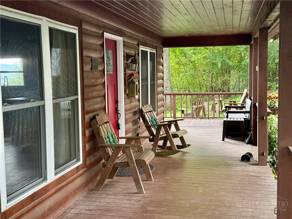 Image number 9 for the current listing