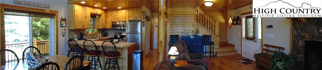 Image number 8 for the current listing