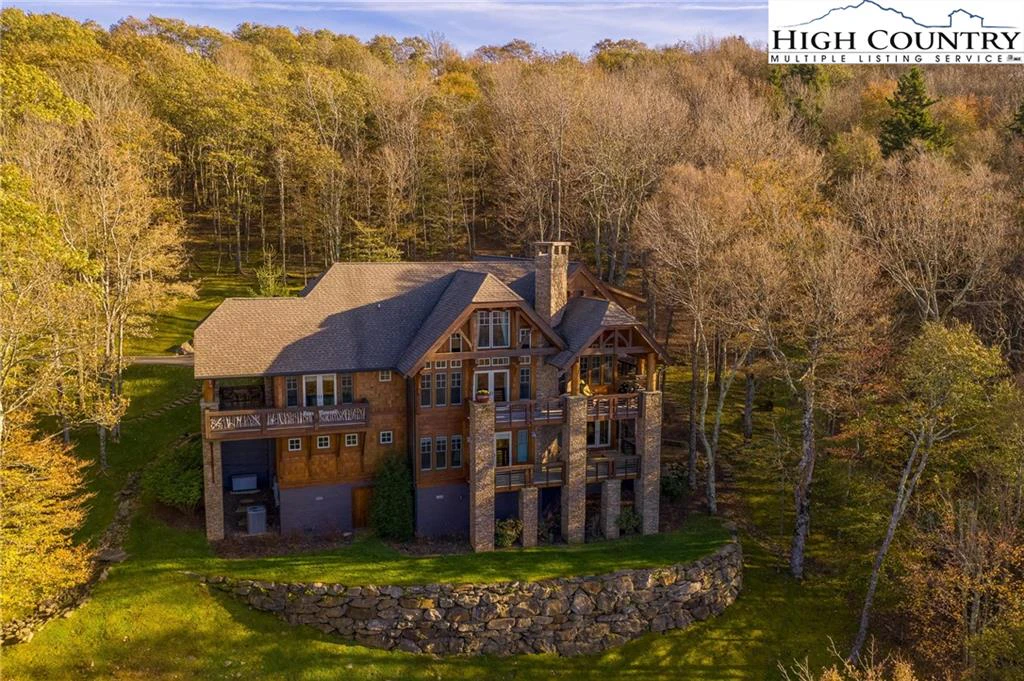 Image number 21 for the current listing
