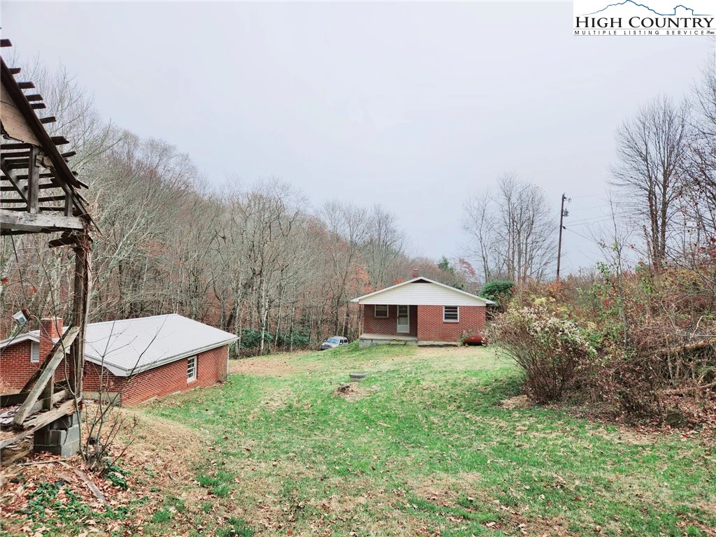 Image number 7 for the current listing