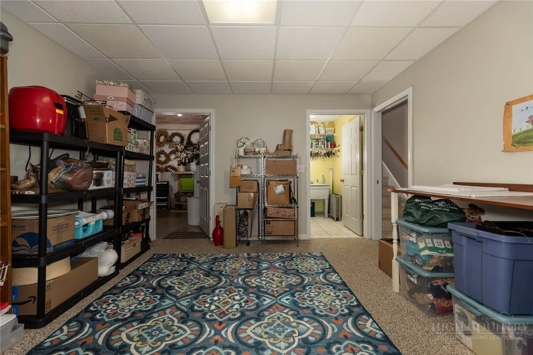 Image number 11 for the current listing