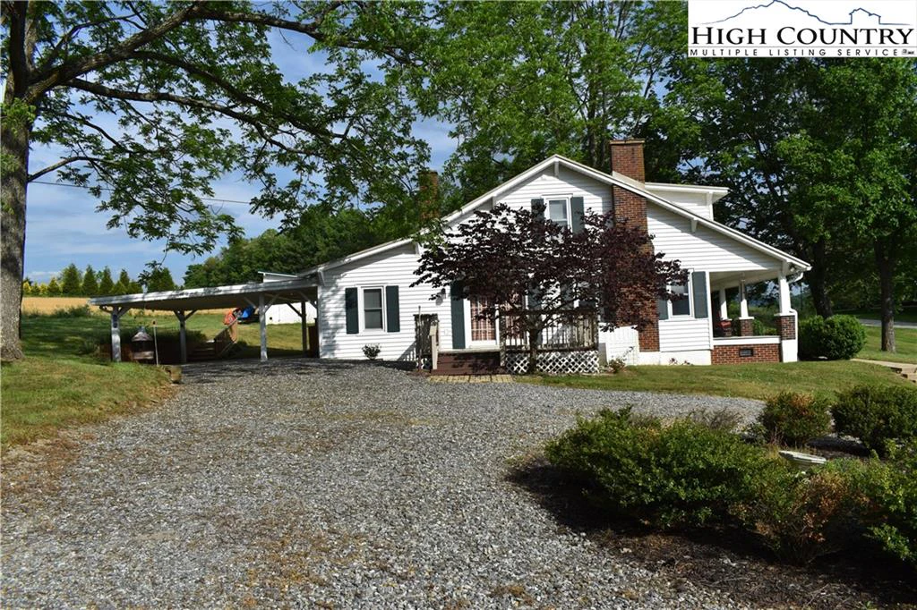 Image number 17 for the current listing