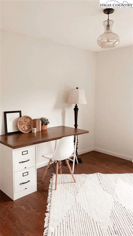 Image number 20 for the current listing