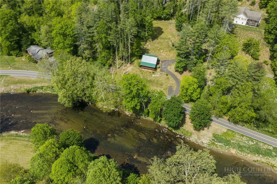 Image number 2 for the current listing