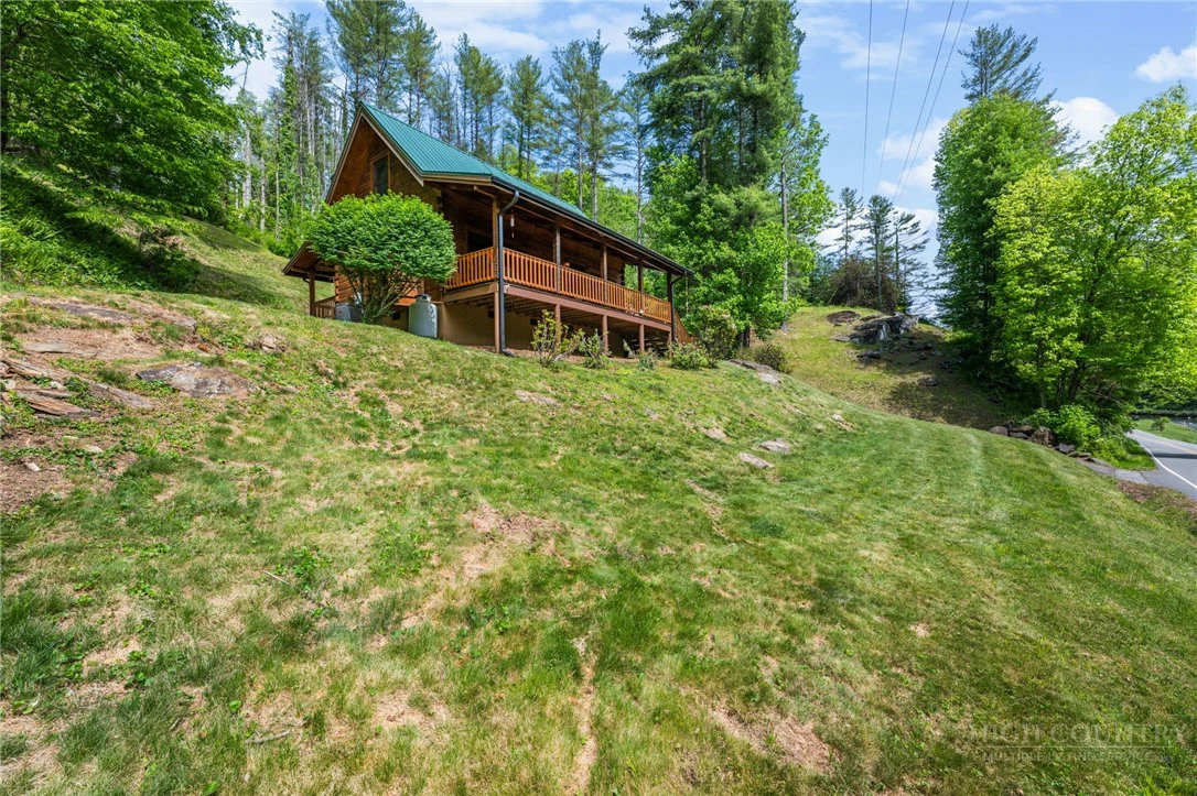 Image number 8 for the current listing