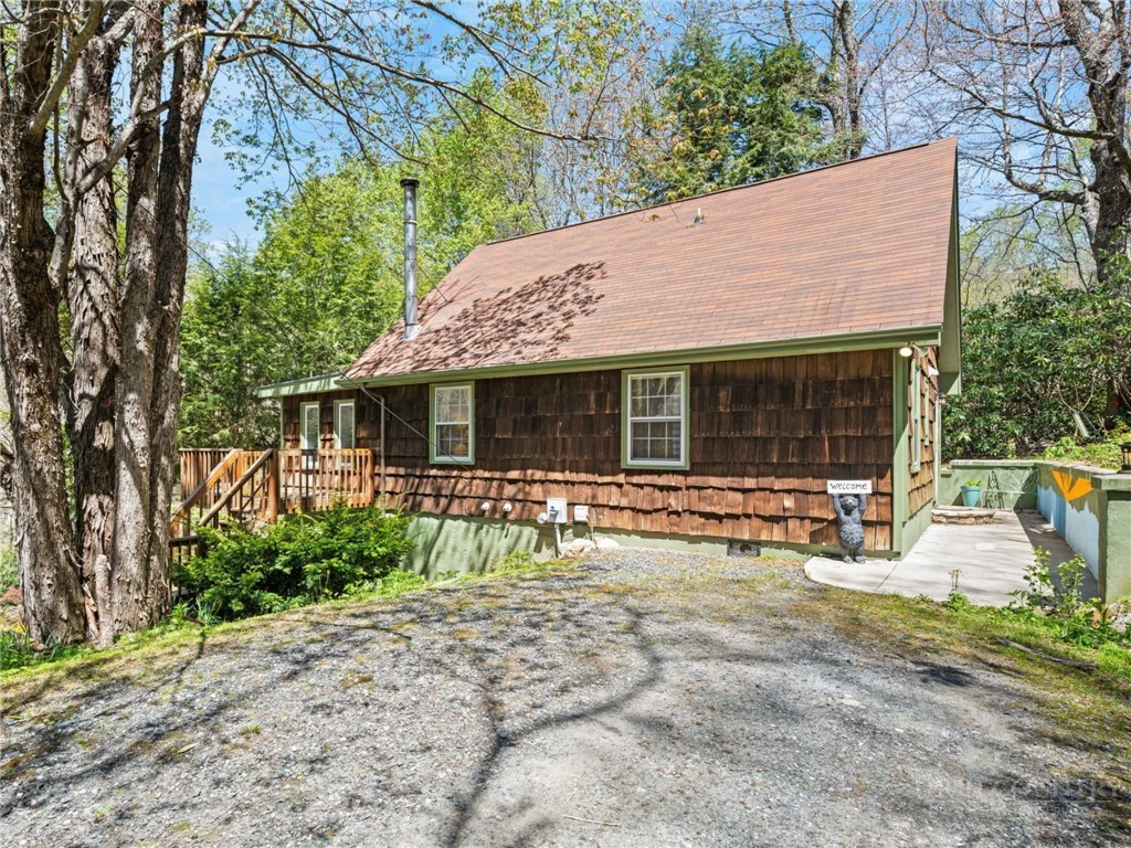 Image number 21 for the current listing