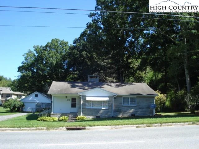 Image number 4 for the current listing