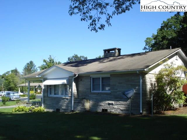Image number 21 for the current listing