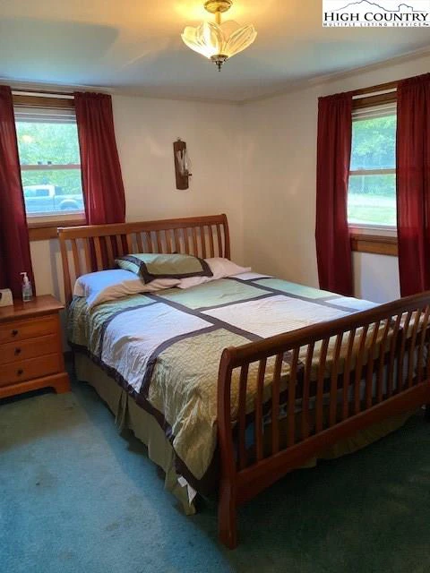 Image number 16 for the current listing