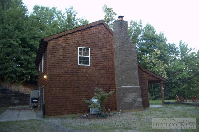 Image number 10 for the current listing