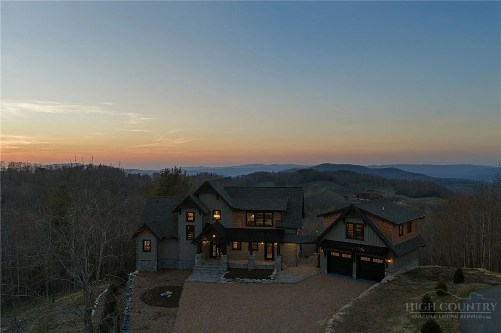 Image number 1 for the current listing