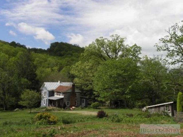 Image number 7 for the current listing