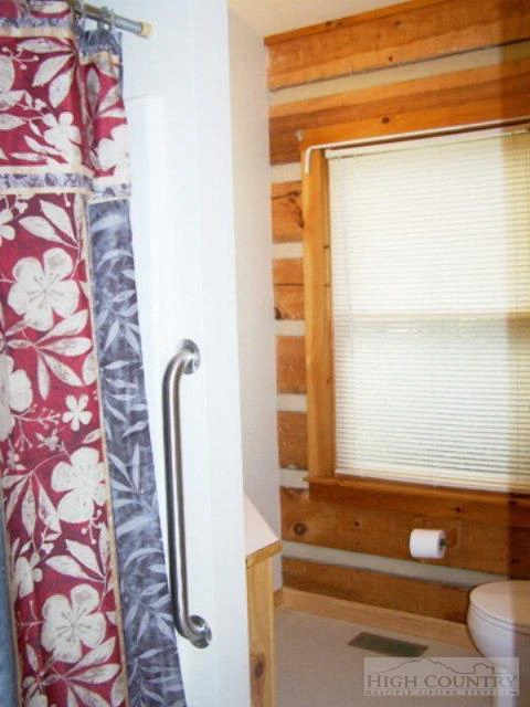 Image number 3 for the current listing