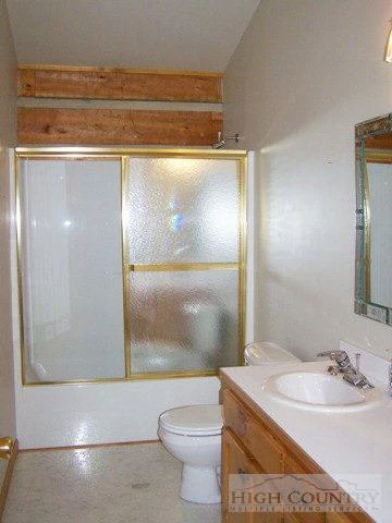 Image number 14 for the current listing