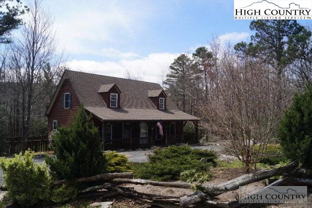 Image number 11 for the current listing