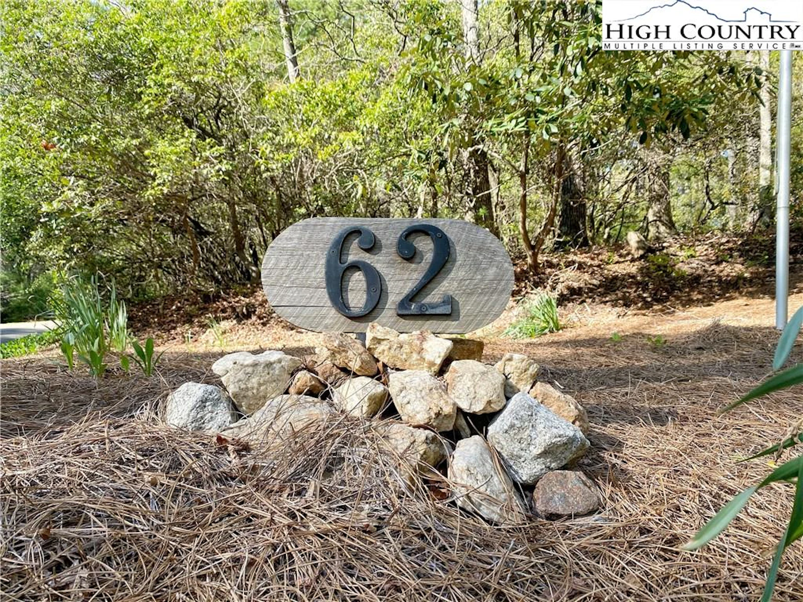 Image number 3 for the current listing