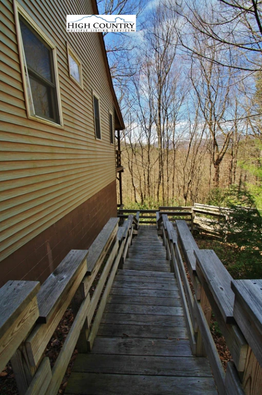 Image number 5 for the current listing