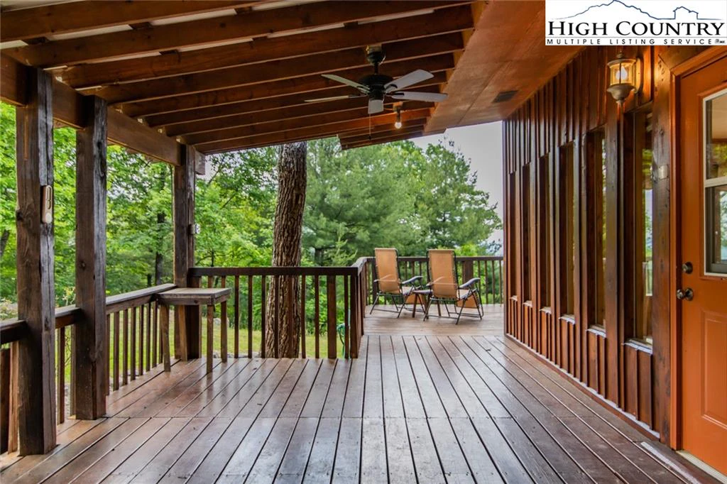 Image number 5 for the current listing