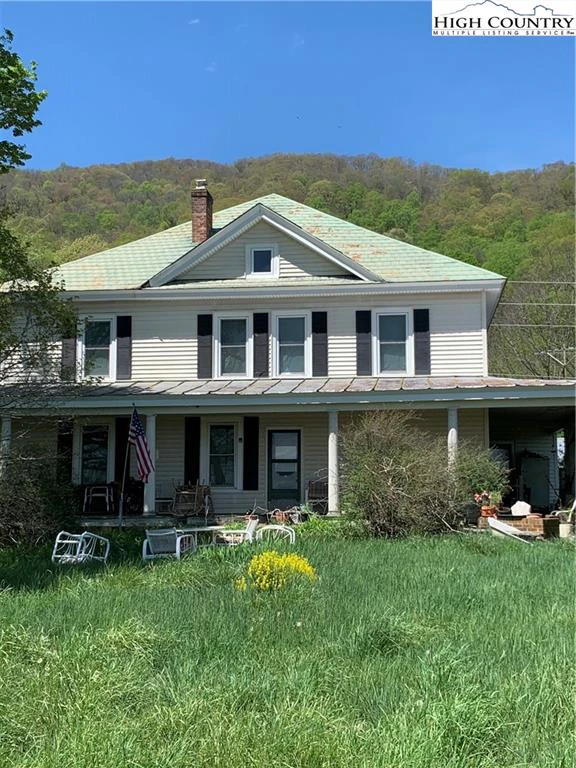 Image number 1 for the current listing
