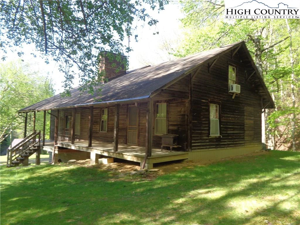 Image number 4 for the current listing