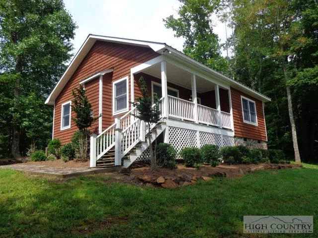Image number 4 for the current listing