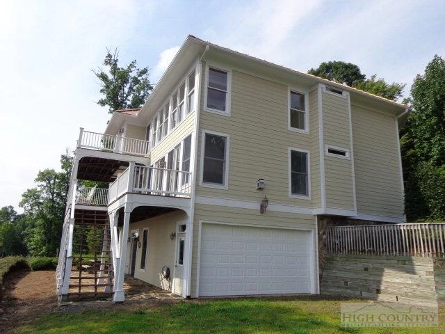 Image number 20 for the current listing