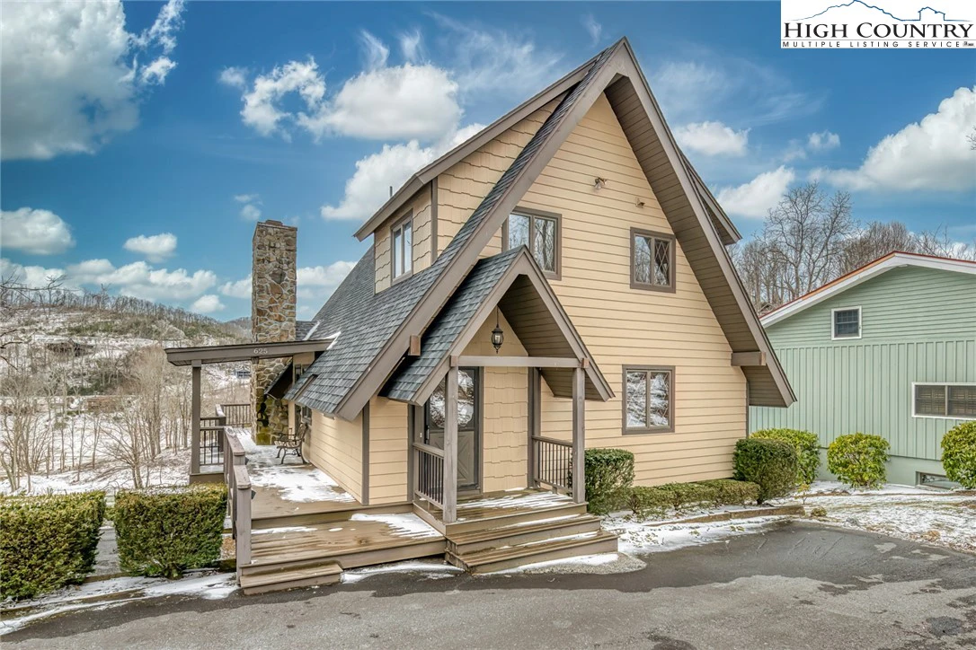 Image number 1 for the current listing