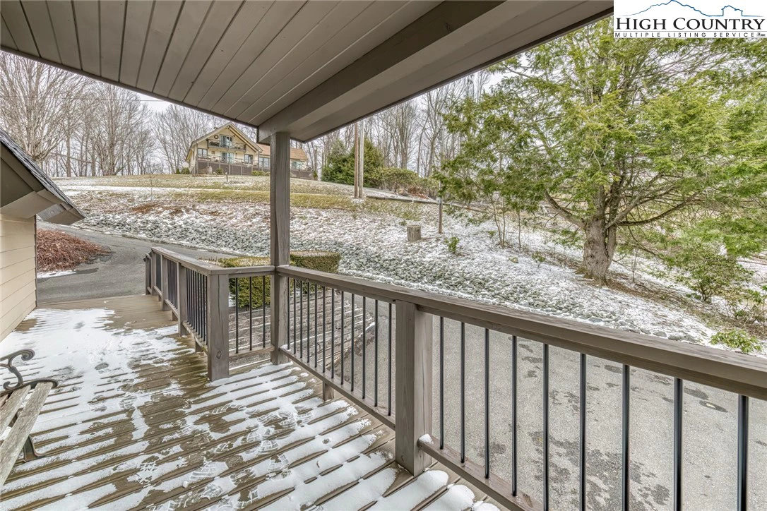 Image number 7 for the current listing