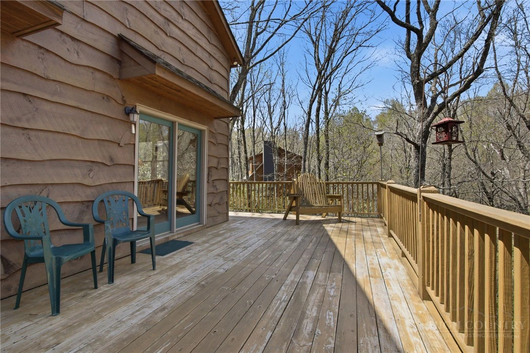 Image number 20 for the current listing