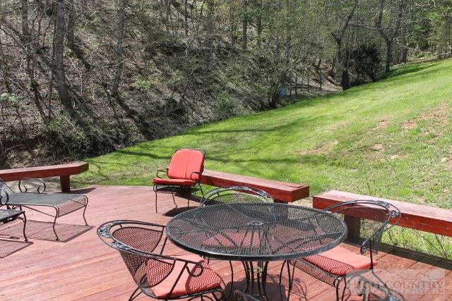Image number 5 for the current listing