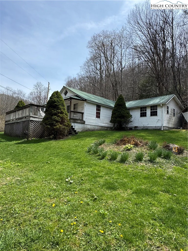 Image number 1 for the current listing