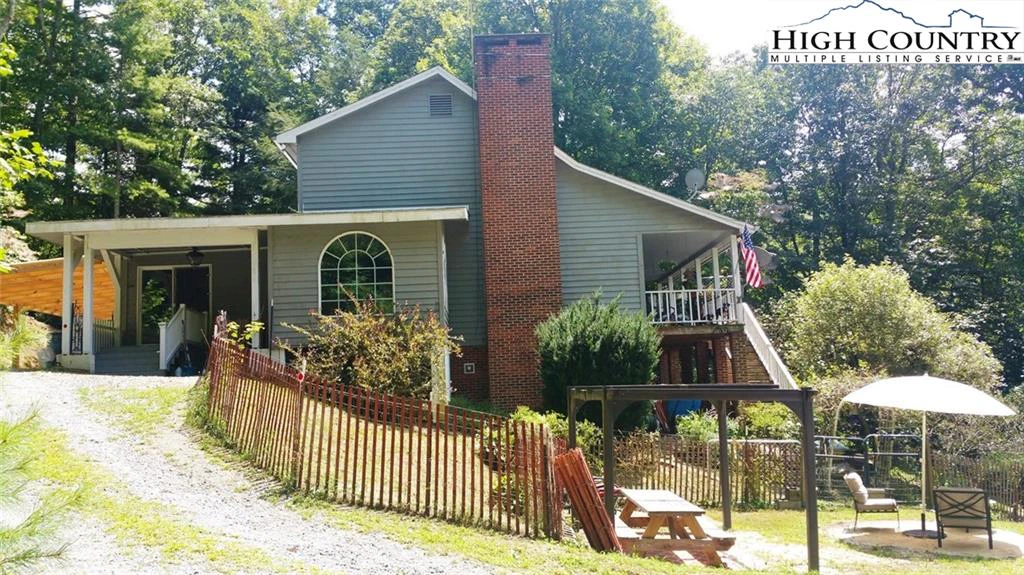 Image number 18 for the current listing