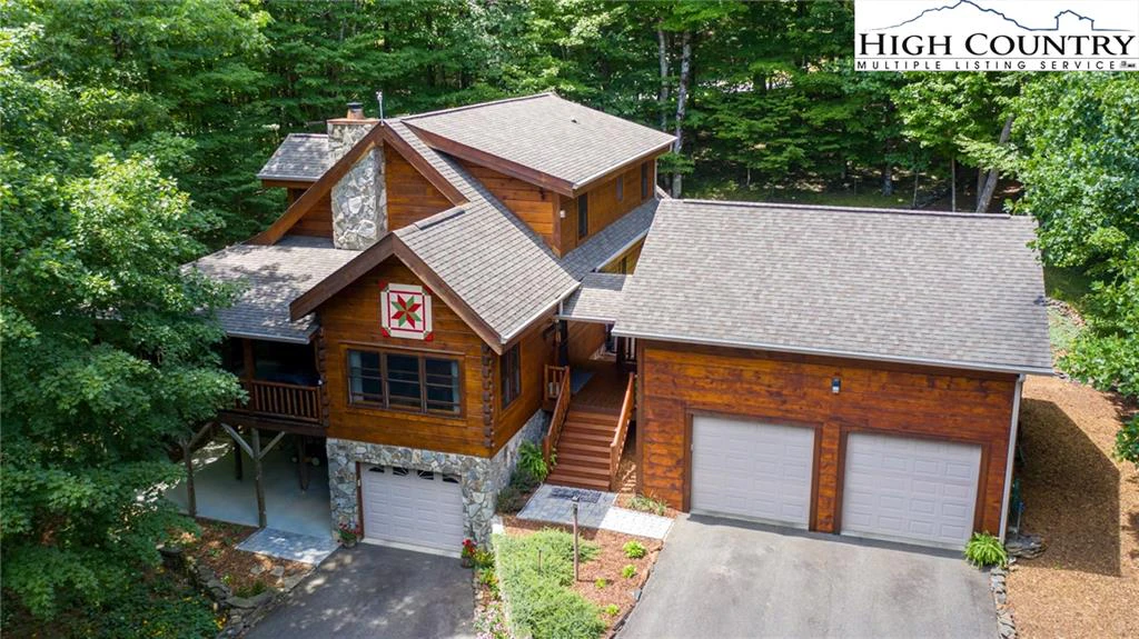 Image number 1 for the current listing