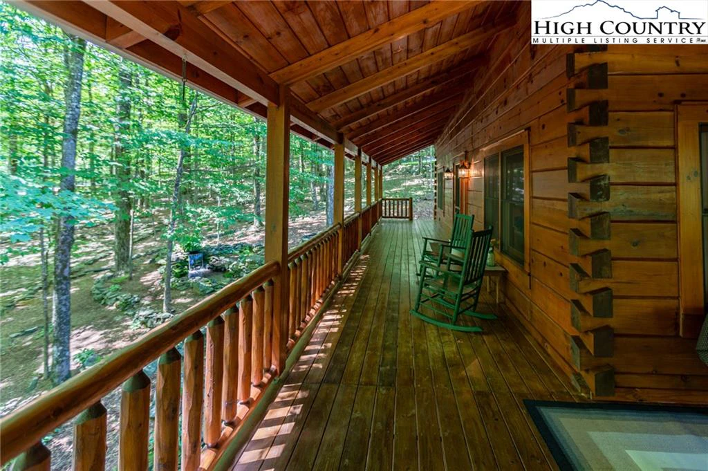 Image number 2 for the current listing