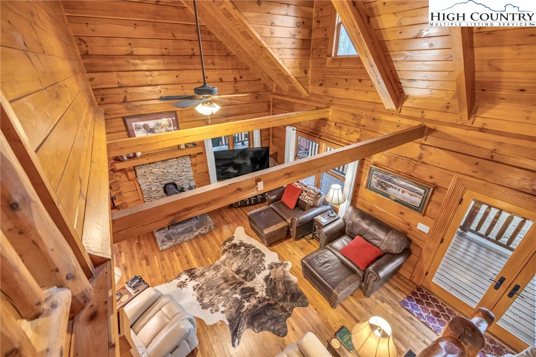 Image number 7 for the current listing