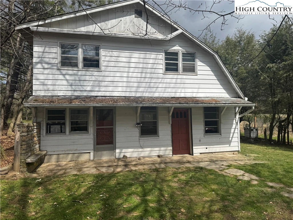Image number 3 for the current listing